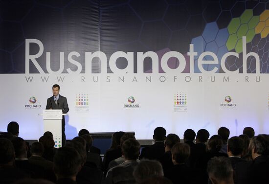 Russian President attends 2nd International Nanotechnology Forum
