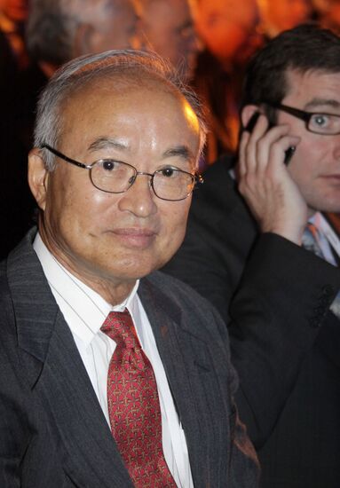 Alfred Y. Cho at 2009 Nanotechnology International Forum