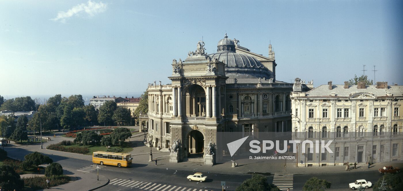 Opera and Ballet Theater