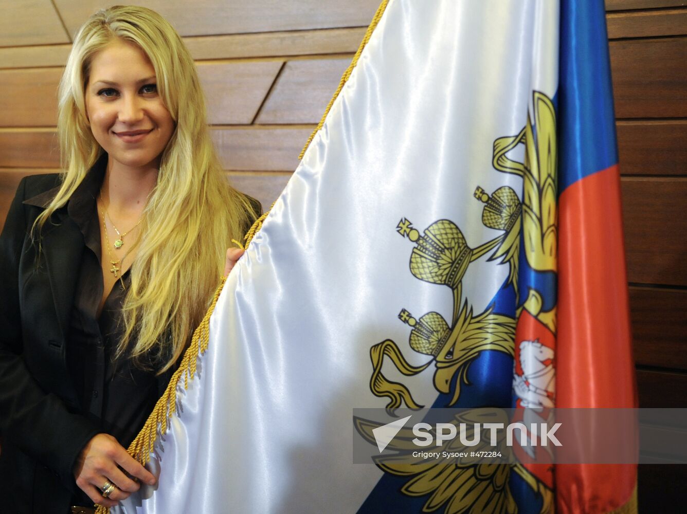 Anna Kournikova gives news conference in Moscow
