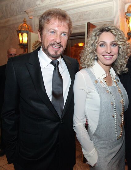 Andrei Delos and Yekaterina von Gechmen-Valdek