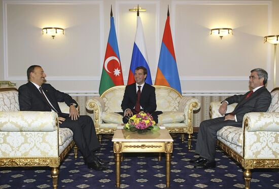 Russian, Azeri, Armenian Presidents meet