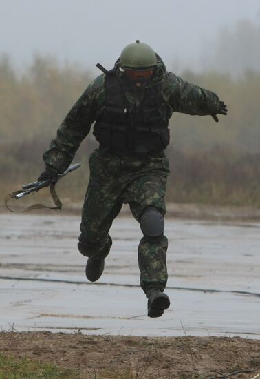 Russian Interior Ministry holds situational tactical exercise