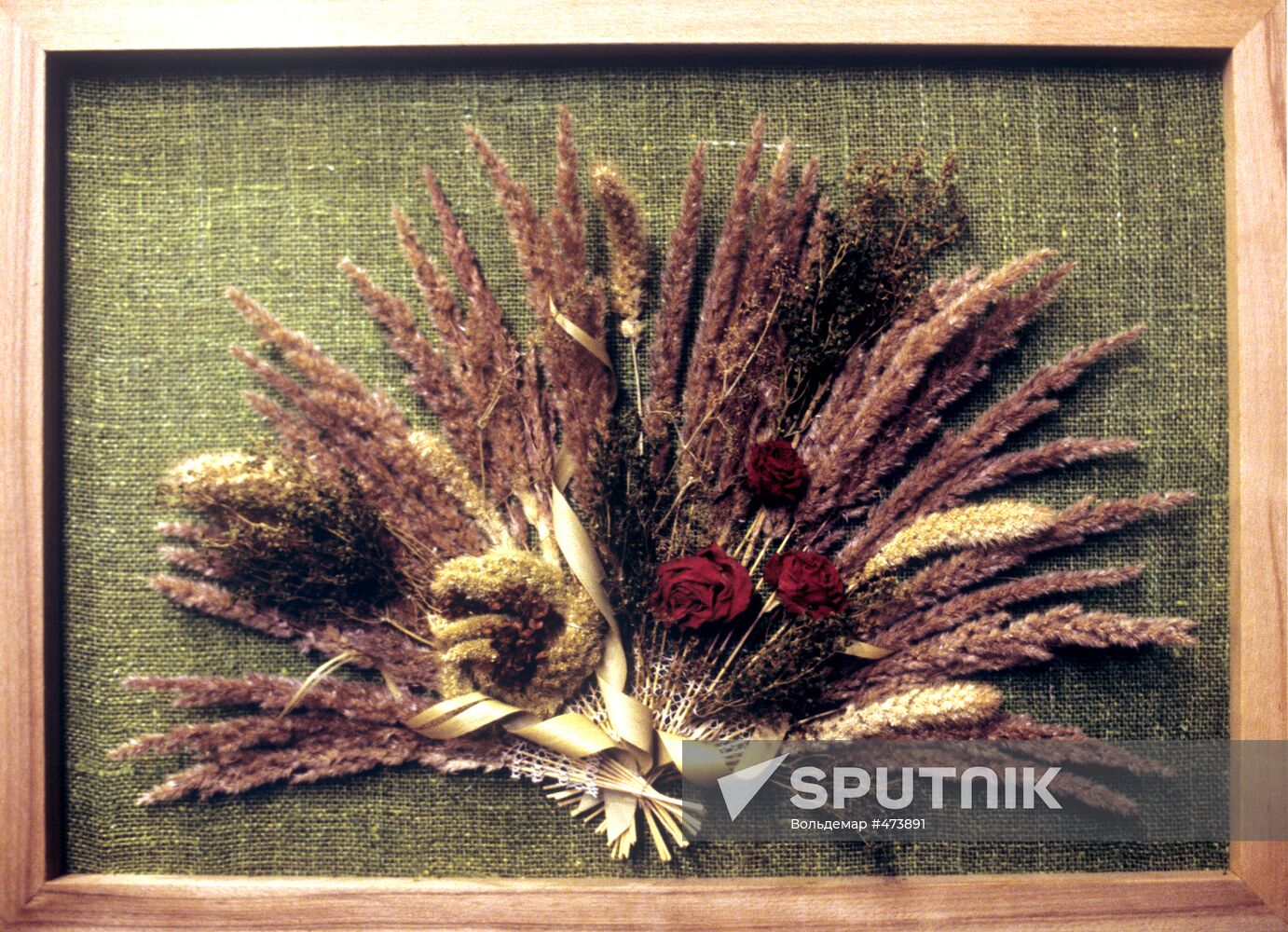 Straw panel