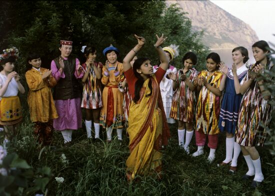 Indian dance