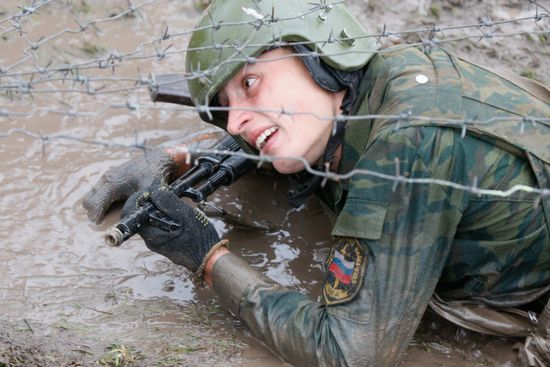 Special forces soldiers taking red beret qualification exam