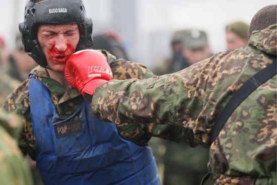 Special forces soldiers taking red beret qualification exam