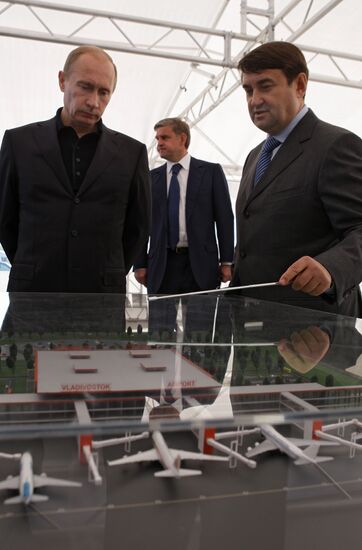 Vladimir Putin visits Vladivostok