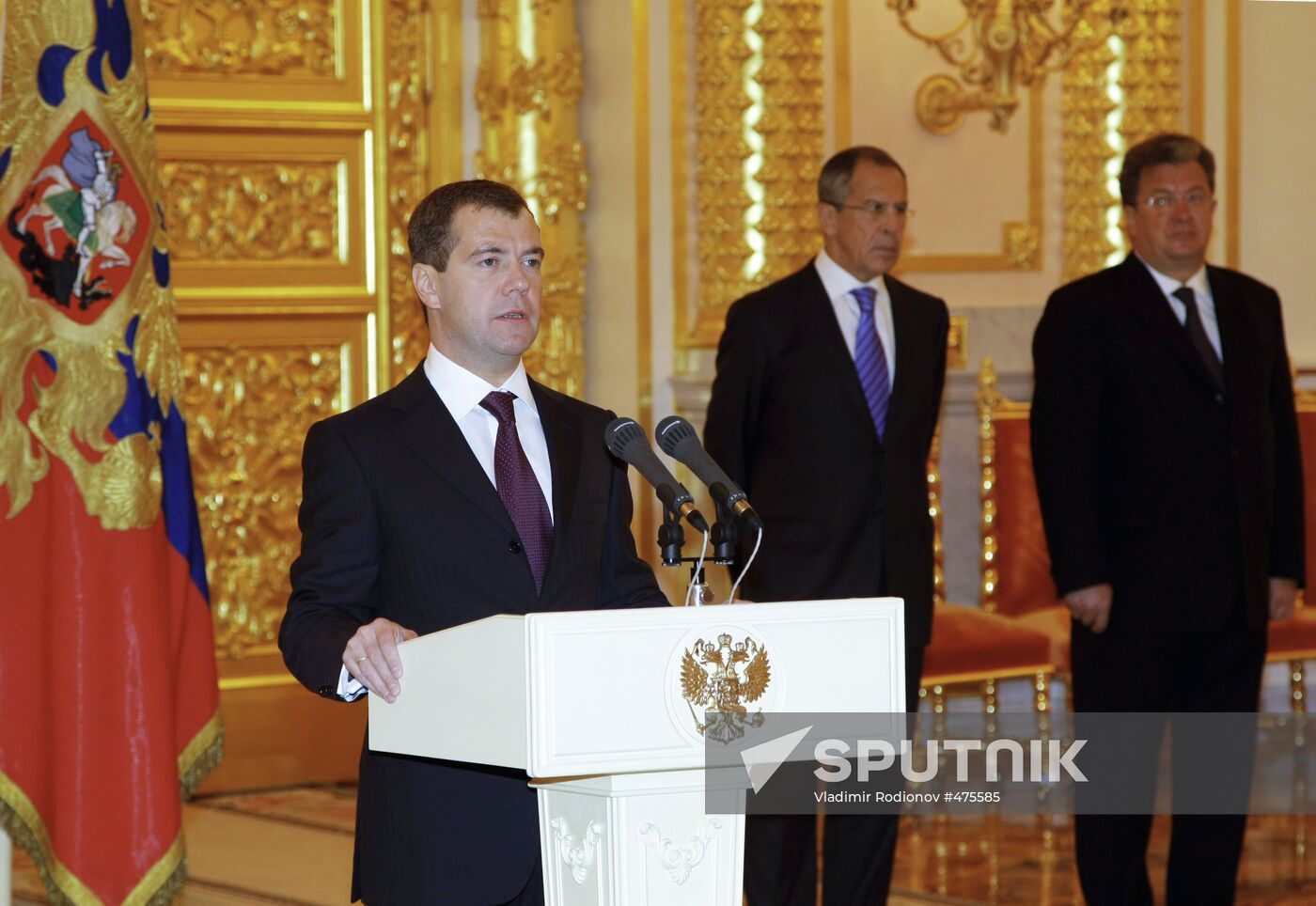 President Medvedev receives credentials from 10 ambassadors