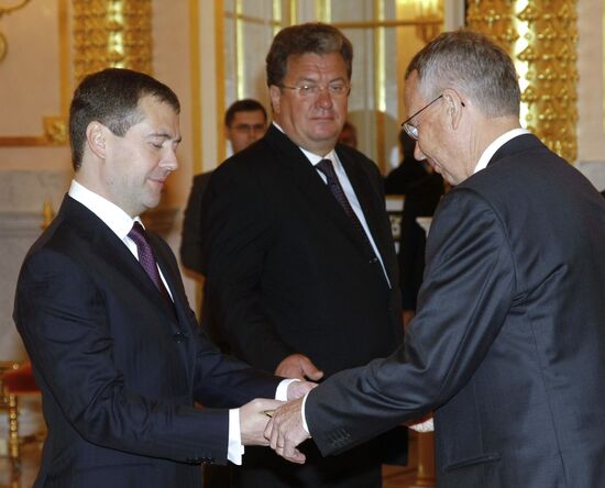 President Medvedev receives credentials from 10 ambassadors