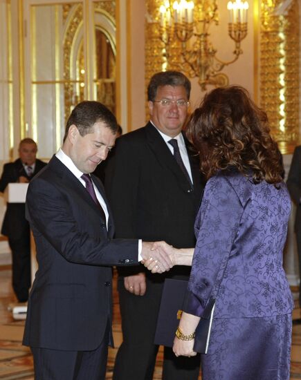 President Medvedev receives credentials from 10 ambassadors