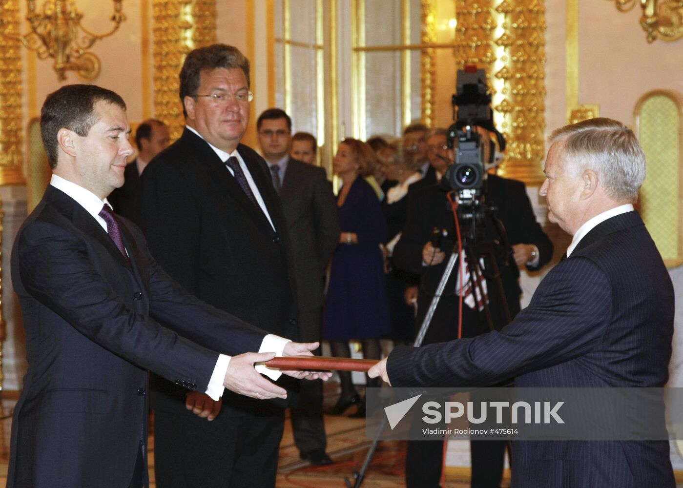 President Medvedev receives credentials from 10 ambassadors