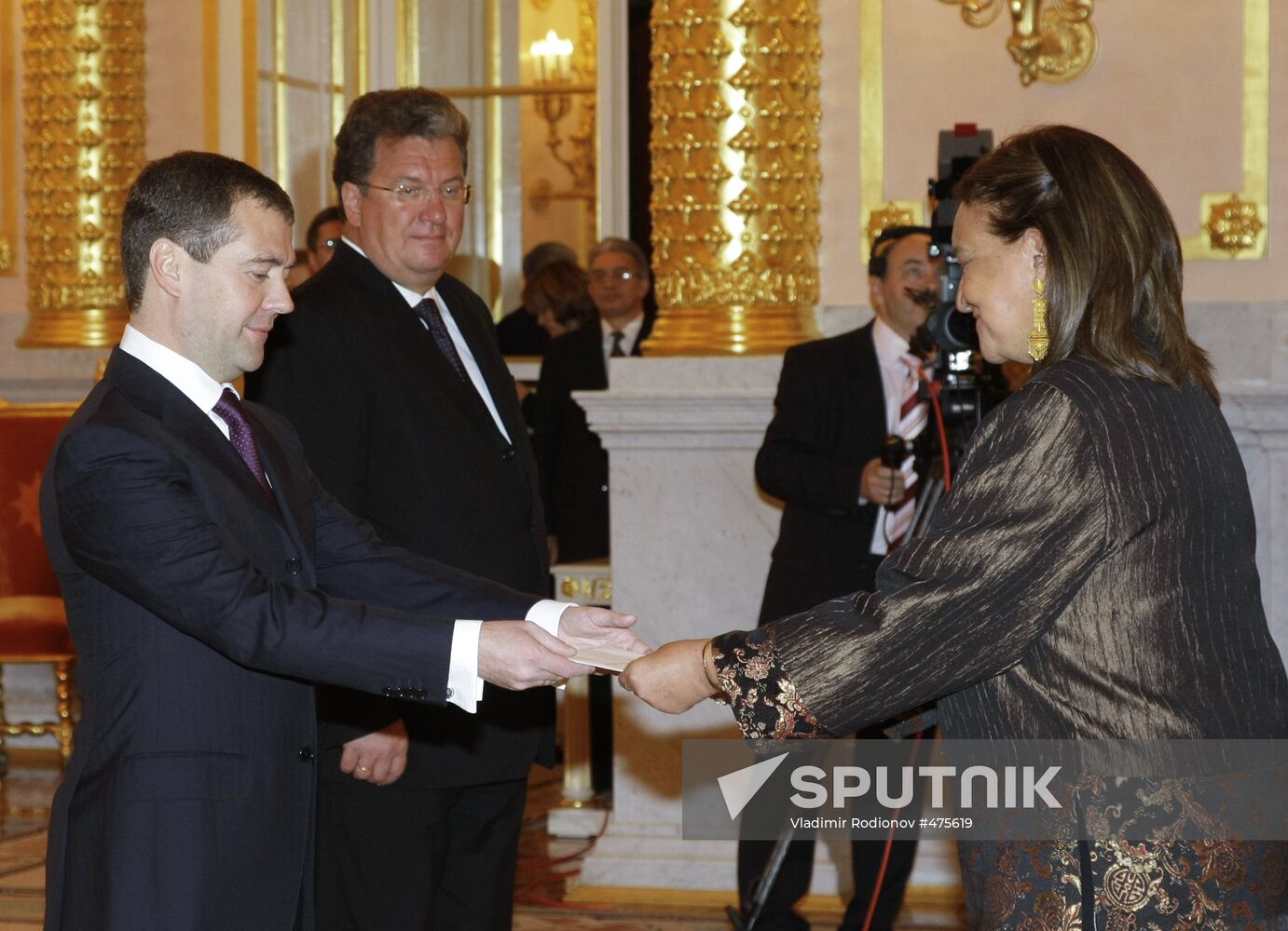 President Medvedev receives credentials from 10 ambassadors