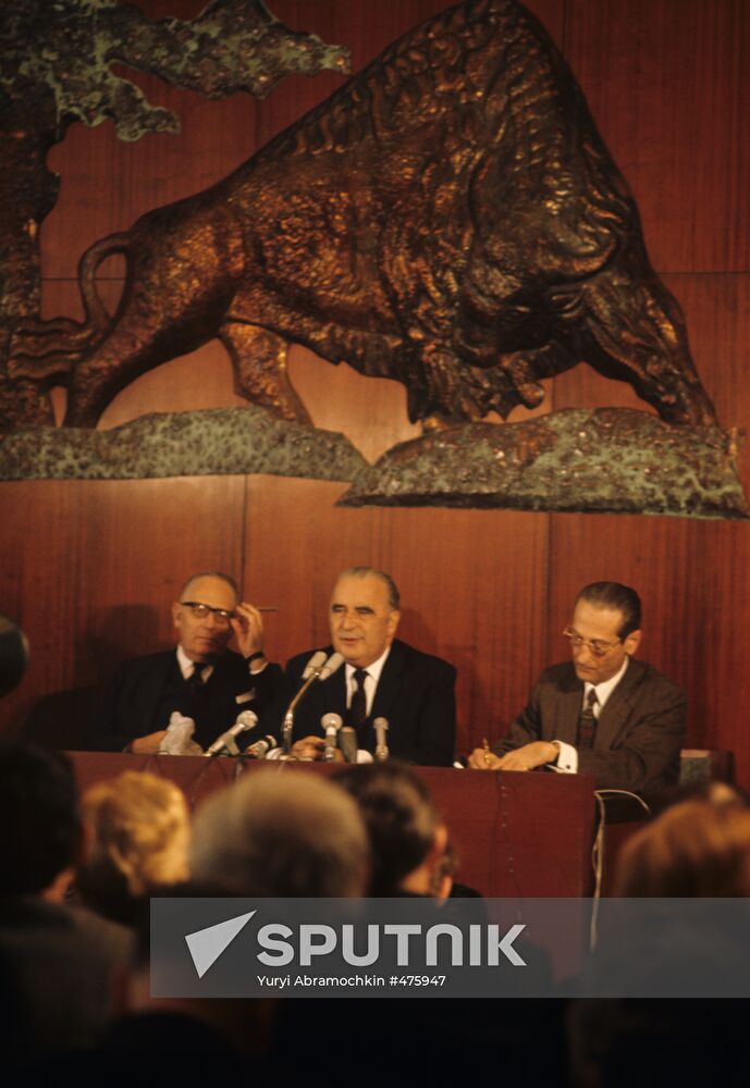 Georges Pompidou holding press conference