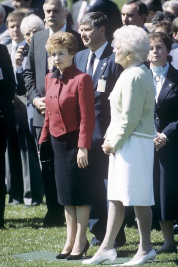 Raisa Gorbachyova visiting United States