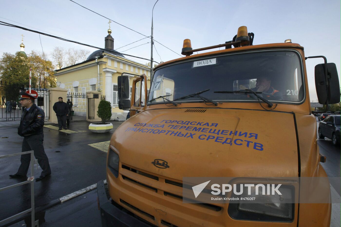 Security tightened around Moscow's Vagankovo Cemetery