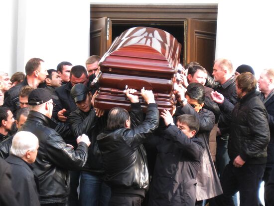 Entrepreneur Vyacheslav Ivankov (Yaponchik) buried in Moscow