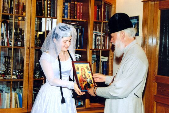 Abkhazian icon presented to Georgian Patriarchate