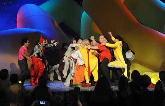 Gala show of the Second World Fools Congress