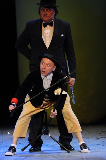 Gala show of the Second World Fools Congress