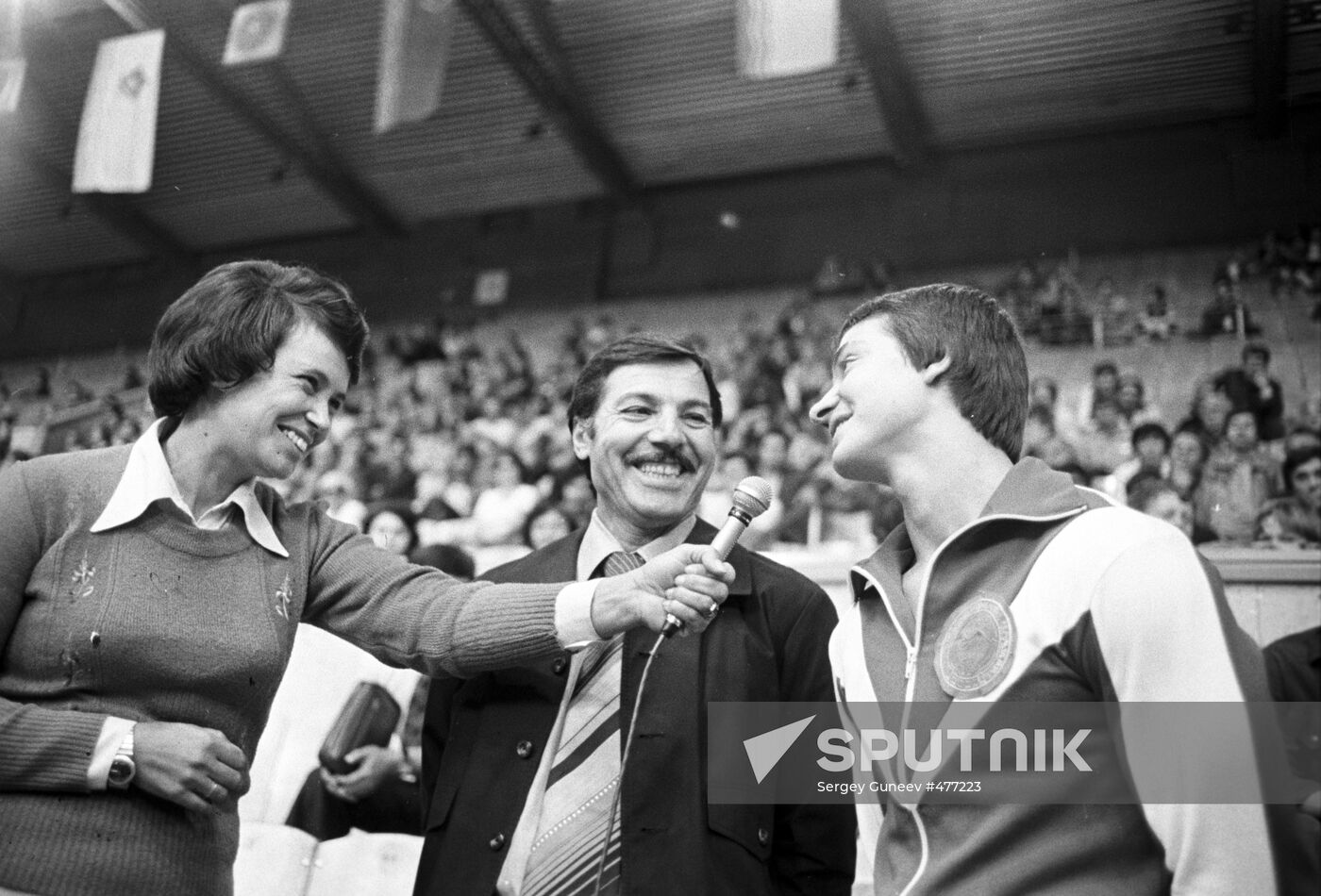 Albert Azaryan, Eduard Azaryan