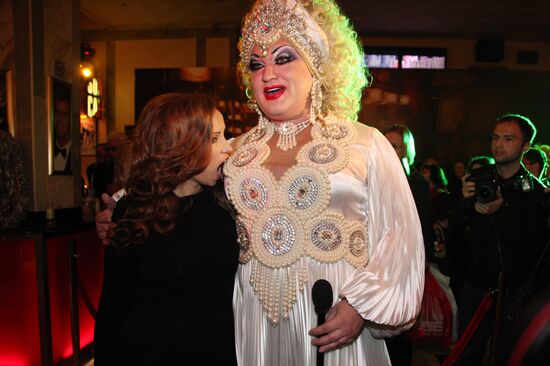 Anfisa Chekhova, Zaza Napoli