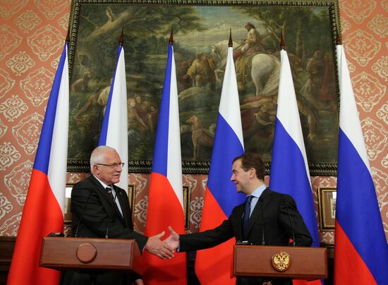 Czech President Vaclav Klaus visits Russia