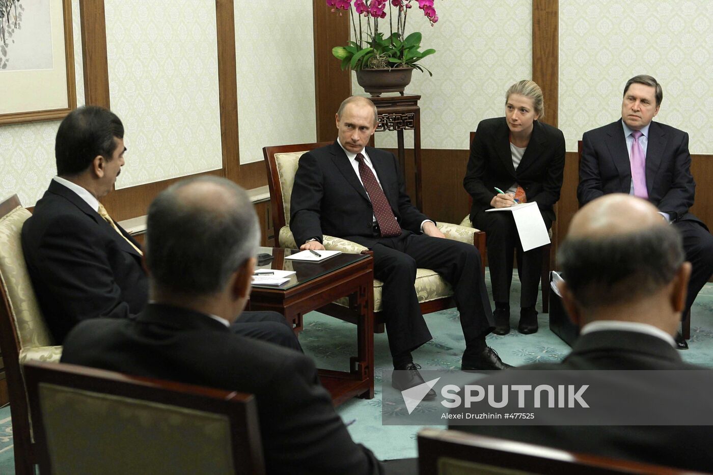 Vladimir Putin's visit to China, October 14, 2009