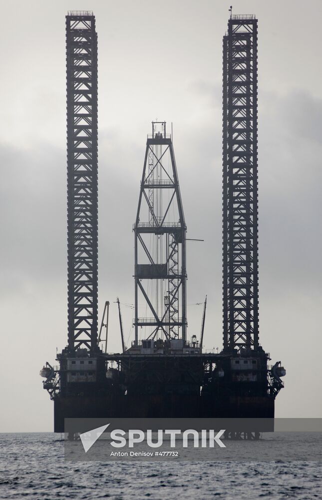 Oil rig in the Caspian Sea