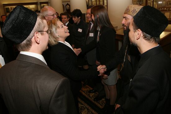 U.S. Secretary of State Hillary Clinton visits Tatarstan