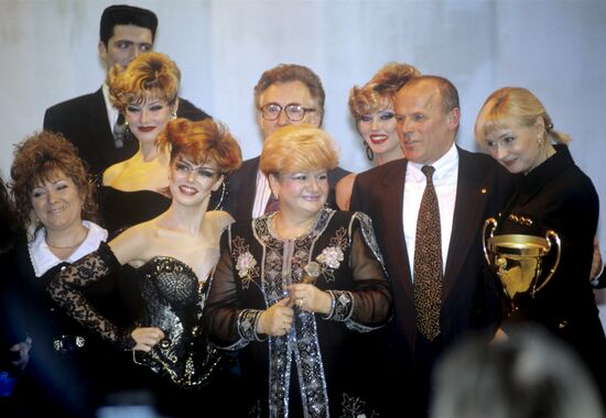 Dolores Kondrashova with festival participants