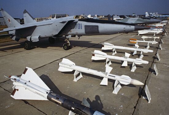 Air missile layout
