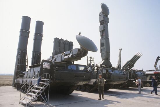 S-300 surface-to-air missile system