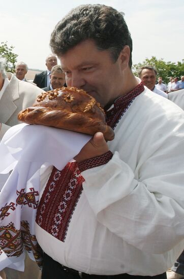 Ukrainian Foreign Minister Petro Poroshenko
