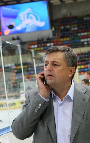 KHL: Dynamo Moscow vs. SKA St. Petersburg