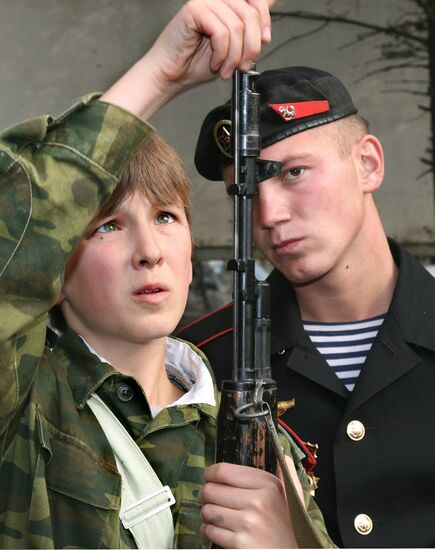 Draftee Day marked in Vladivostok