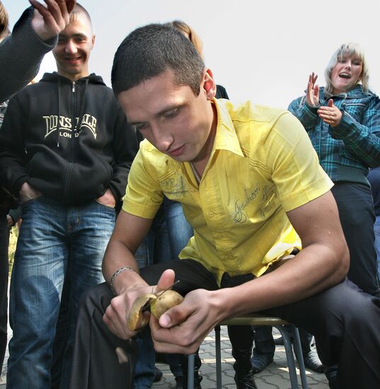 Draftee Day marked in Vladivostok