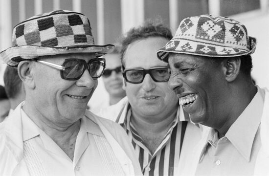 Nikolai Podgorny, Muhammad Siad Barre meet in Somalia
