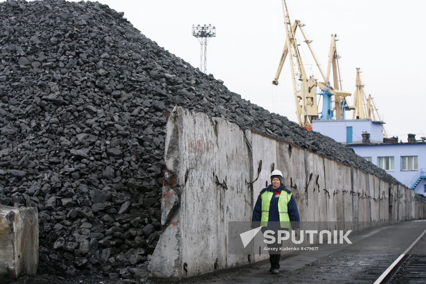 Murmansk Commercial Seaport