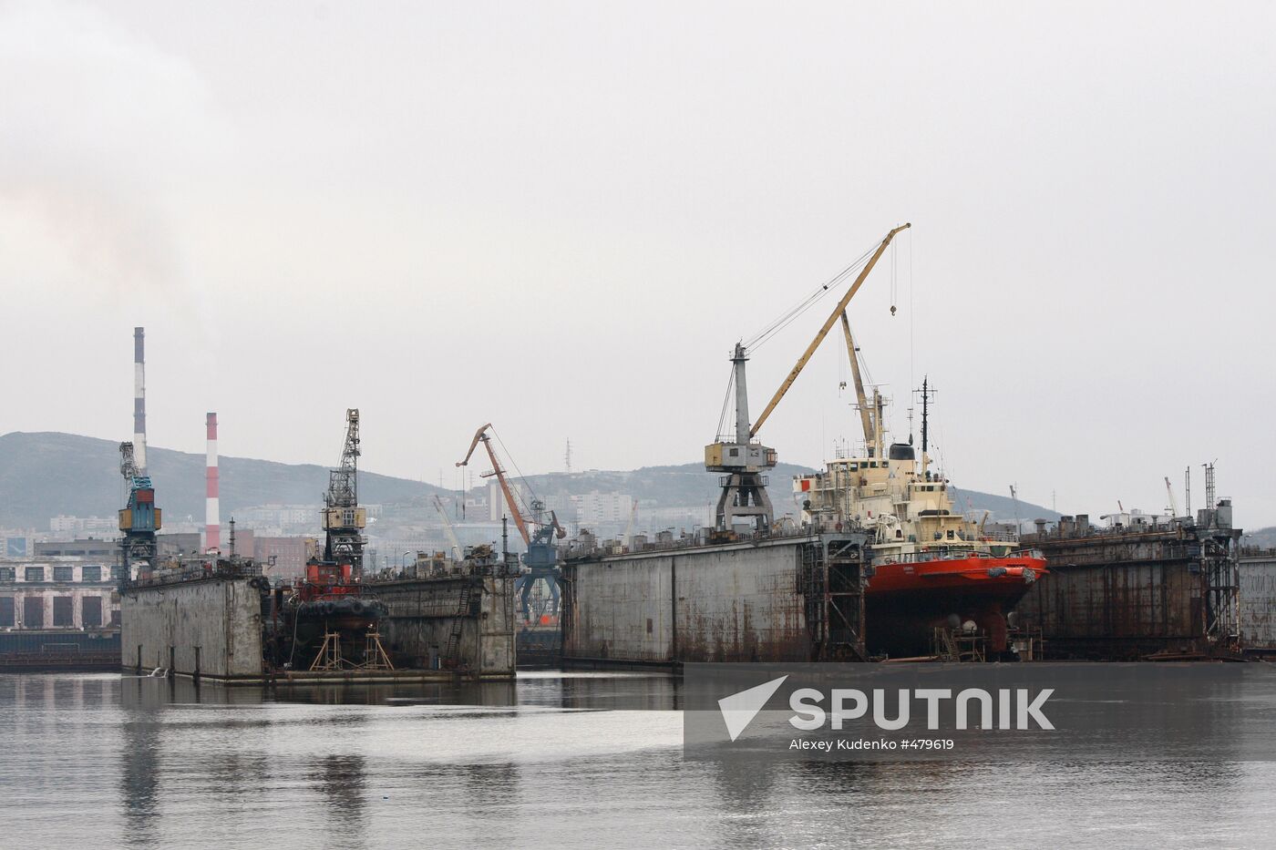 Murmansk Commercial Seaport