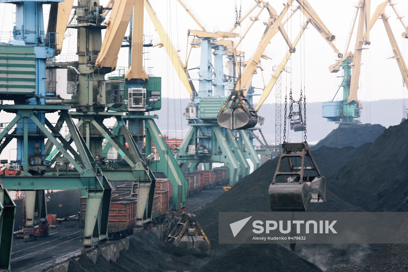 Murmansk Commercial Seaport