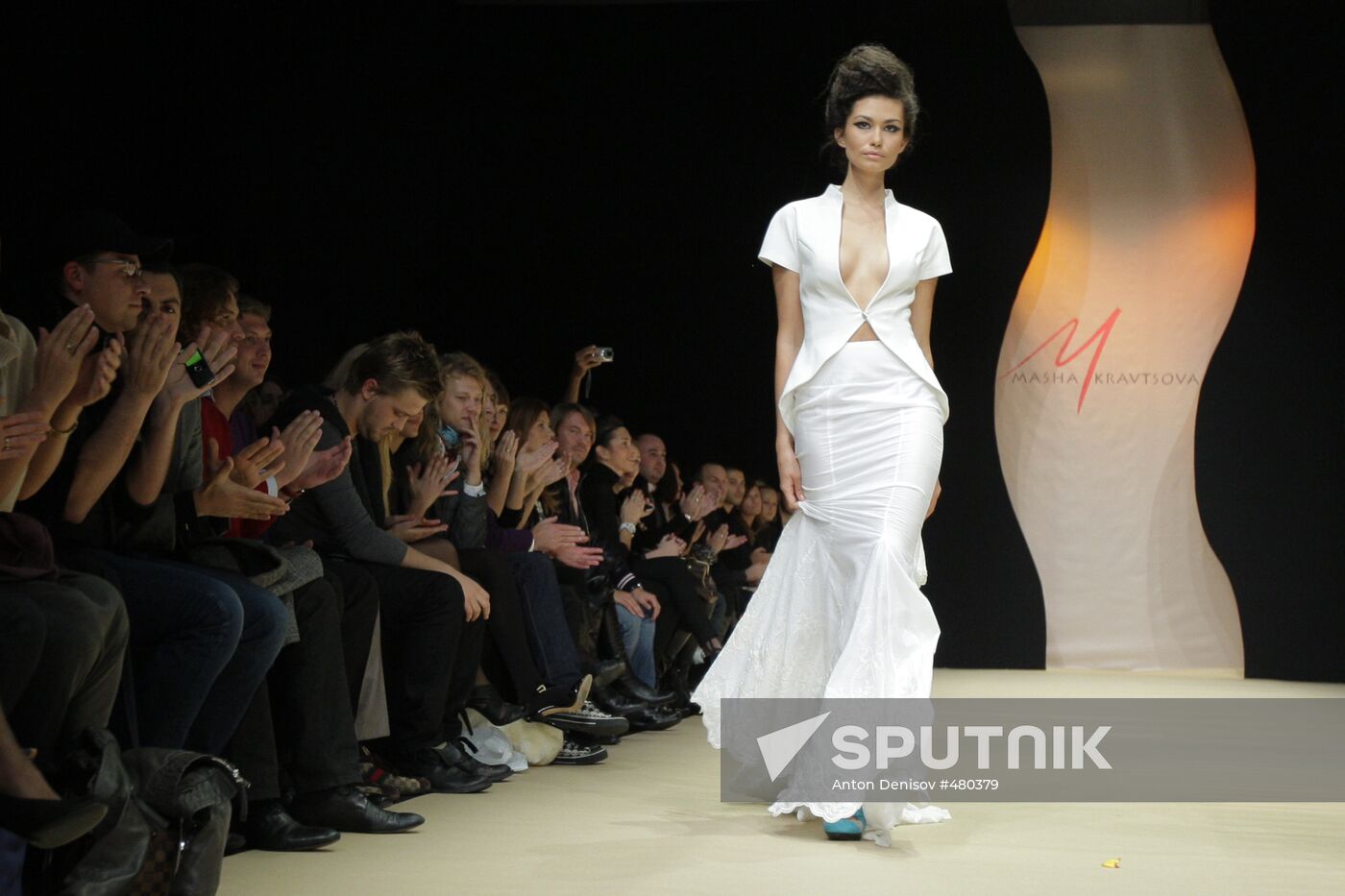 Masha Kravtsova fashion show at Russian Fashion Week