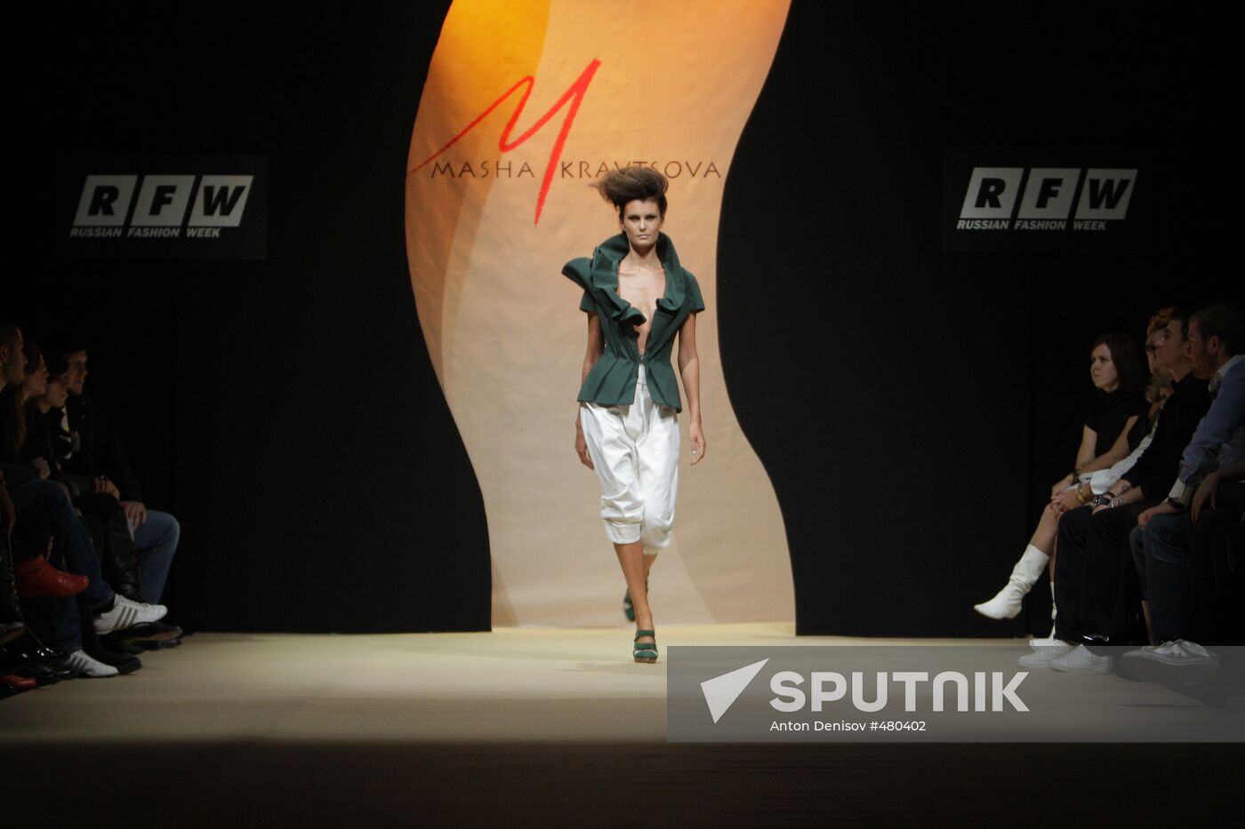 Masha Kravtsova fashion show at Russian Fashion Week