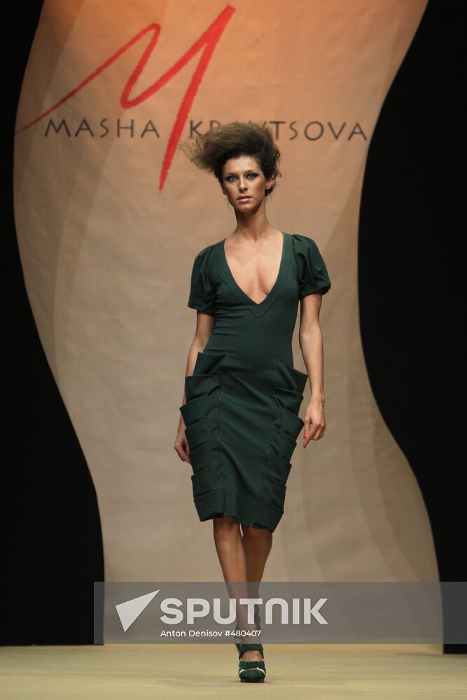 Masha Kravtsova fashion show at Russian Fashion Week