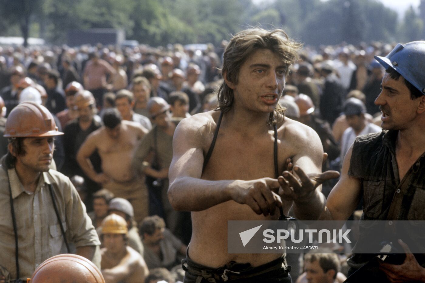 Donbas miners on strike