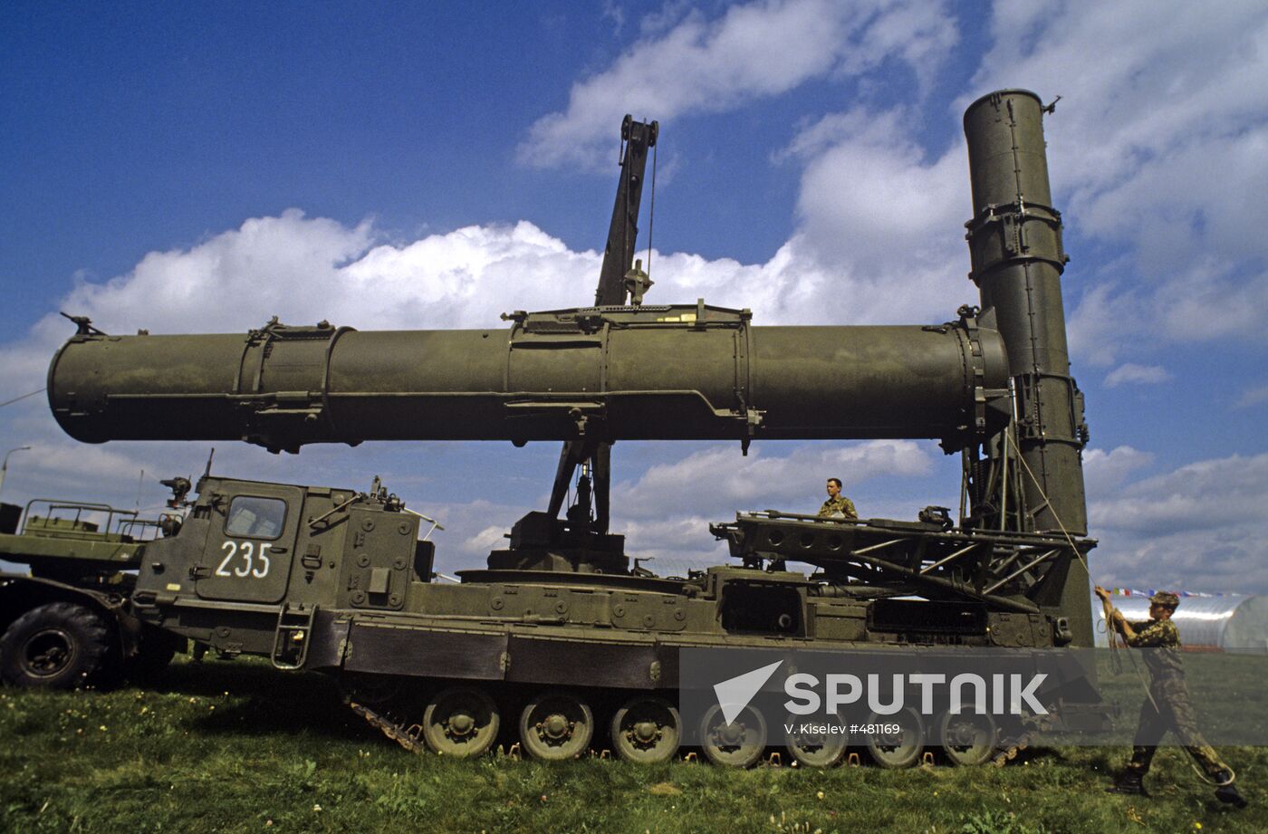 S-300V surface-to-air missile system