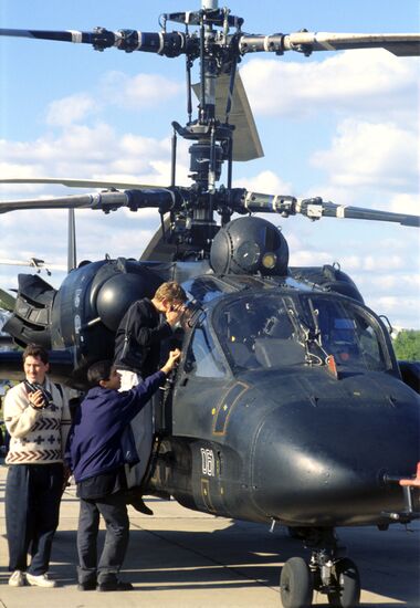 Kamov Ka-52 Alligator attack helicopter