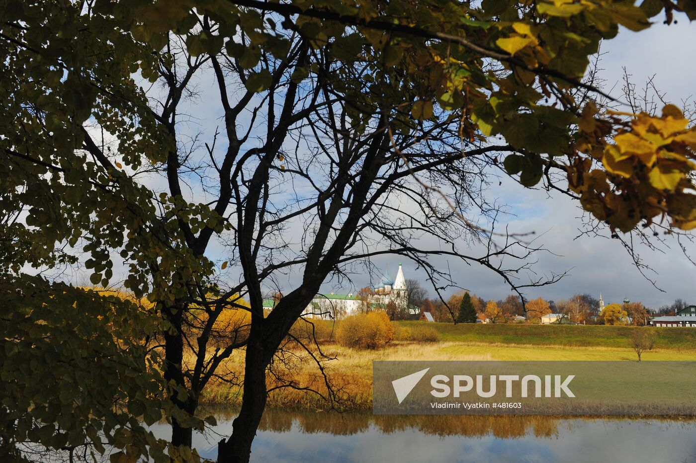 Autumn in Suzdal