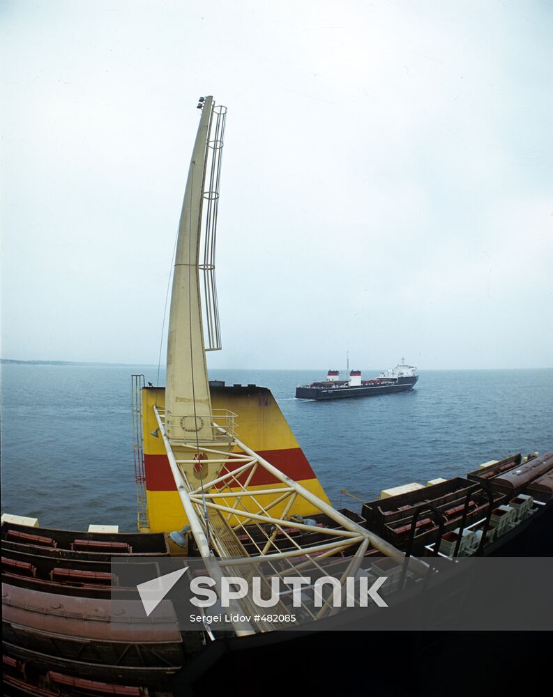 Encounter of two ferries