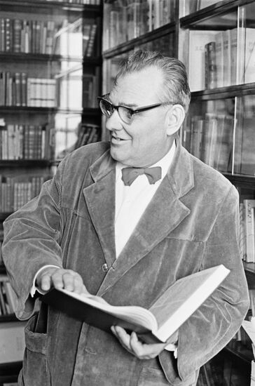 Soviet sculptor Yevgeny Vuchetich